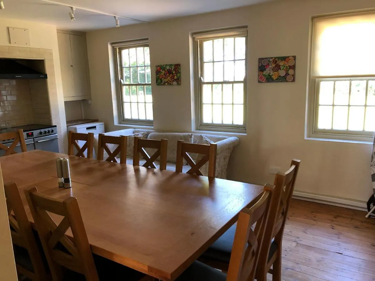 The Wing At Brook Hall Nr York & Leeds - Free Hot Tub Tadcaster Holiday home