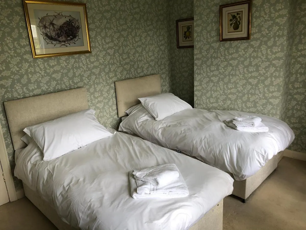The Wing At Brook Hall Nr York & Leeds - Free Hot Tub Tadcaster