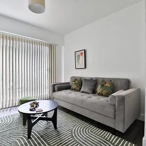  Apartment Amber Vista 2 Bedroom Apartments- Supermarket, Coffee Shop, Restaurants & Parking Below United Kingdom